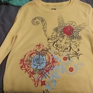 Long sleeve knit shirt